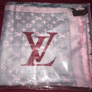 Louis Vuitton monogram Scarf/Shawl
